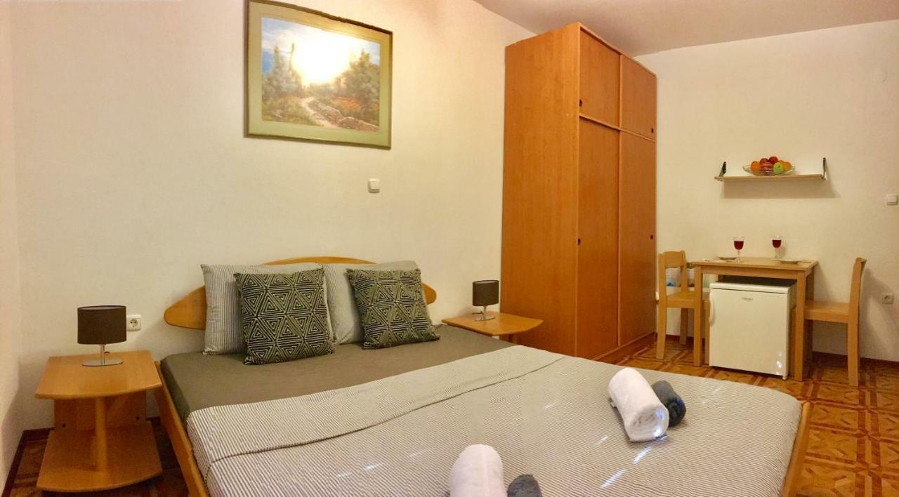 Apartmani Lisac Baska  Ngoại thất bức ảnh